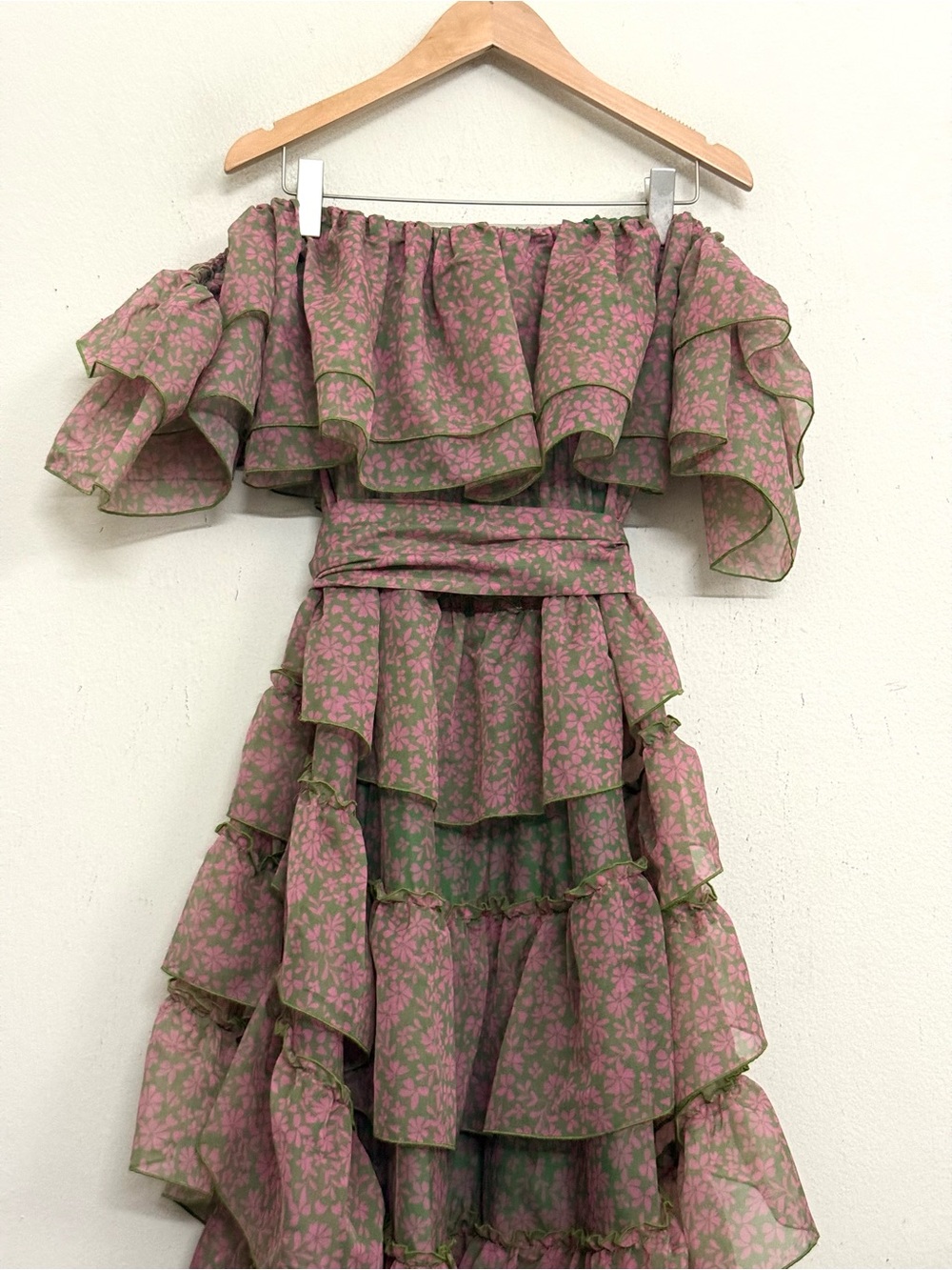 NWT Show Me Your MuMu Brandy Off-Shoulder Dress in Pink & Green Sz S - Picture 12 of 17